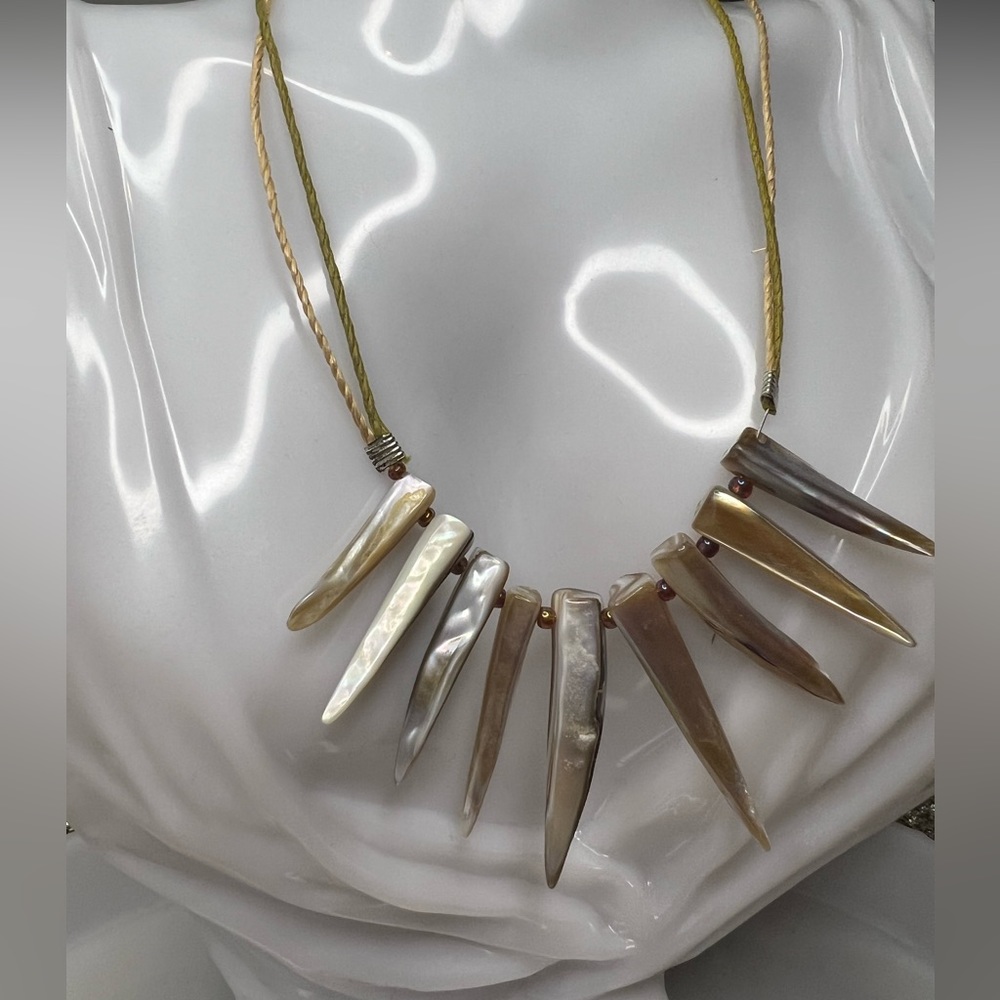 Brand New✨ Pearl Tusk Pendant Necklace and Tusk Earring Set🤍